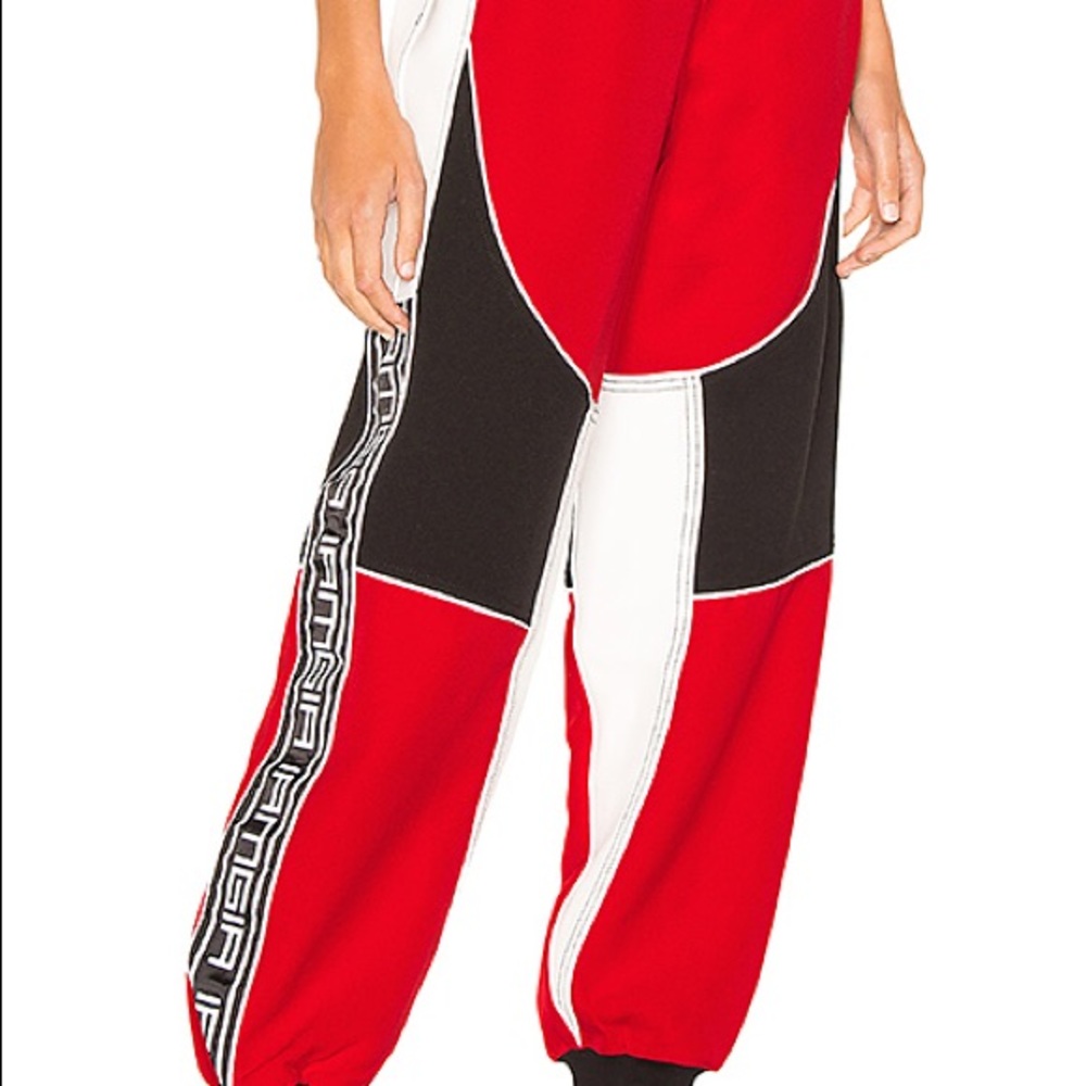 I am gia Electra pants